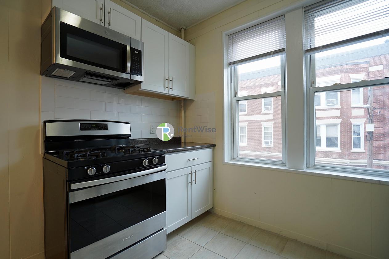 Photo of 518 Cambridge Street