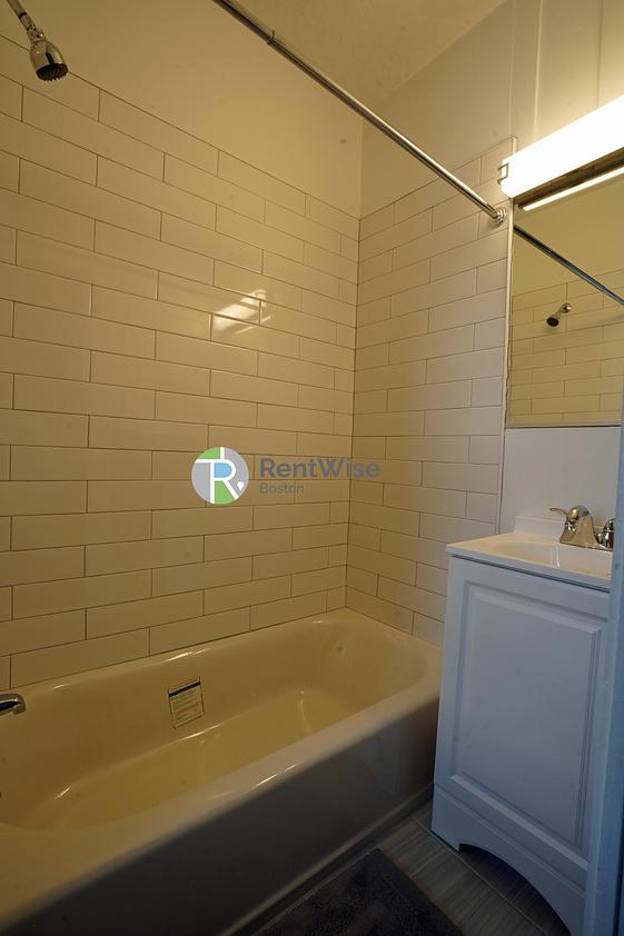 Photo of 91 Westland Avenue