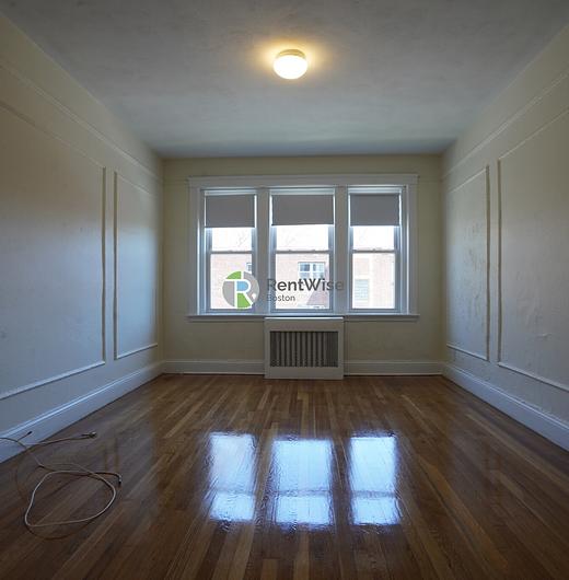 Photo of 70 Chiswick Road