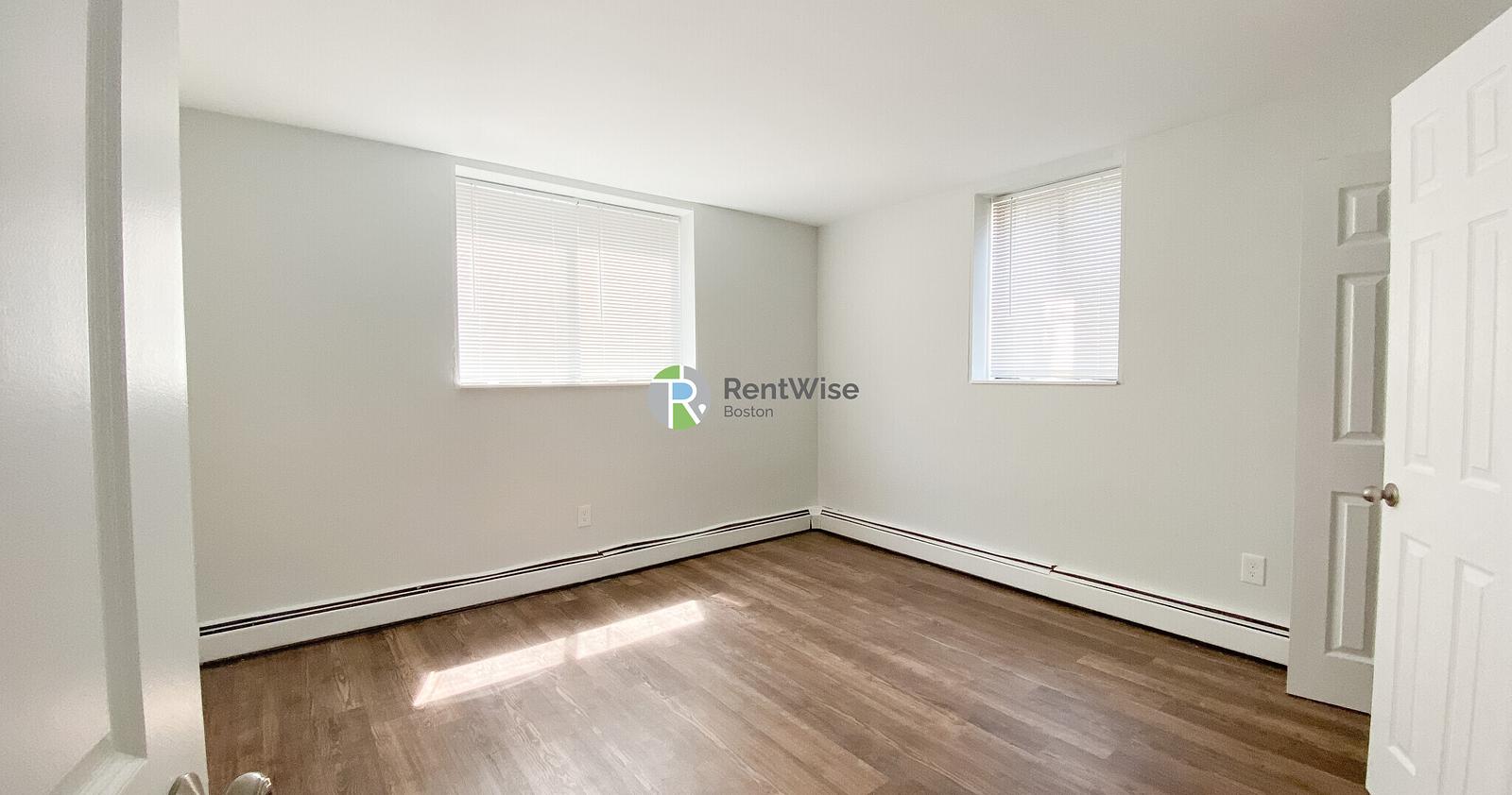 Photo of 253 Hyde Park Ave