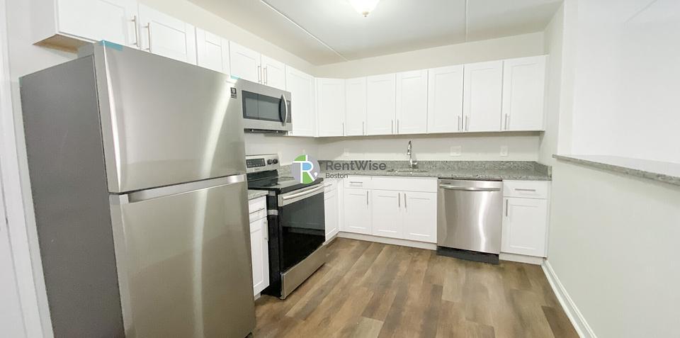Photo of 253 Hyde Park Ave