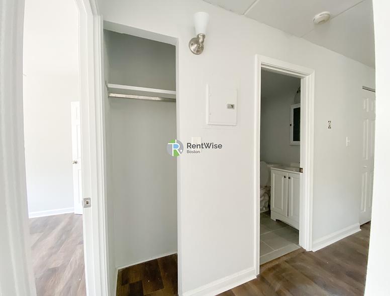 Photo of 253 Hyde Park Ave