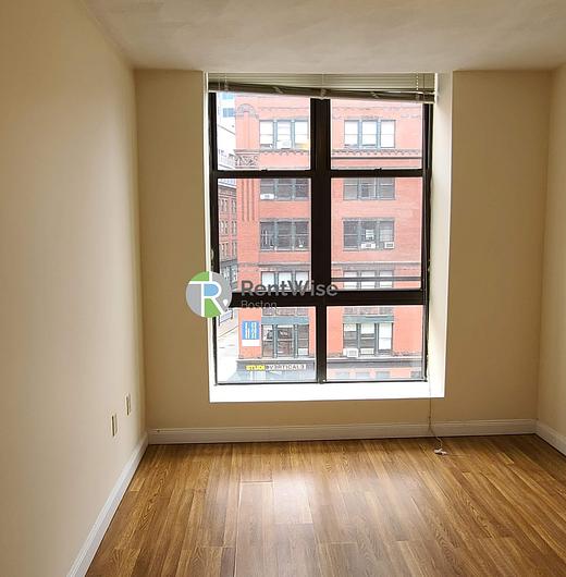 Photo of 81 Essex Street