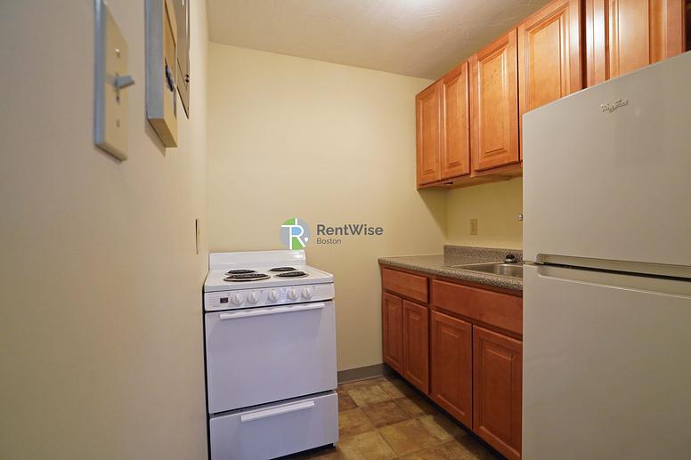 Photo of 1683 Commonwealth Ave