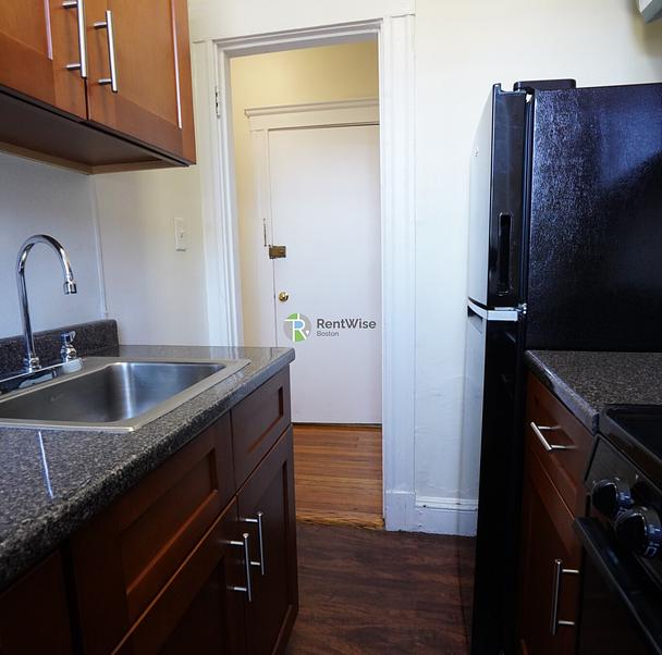Photo of 1175 Boylston Street