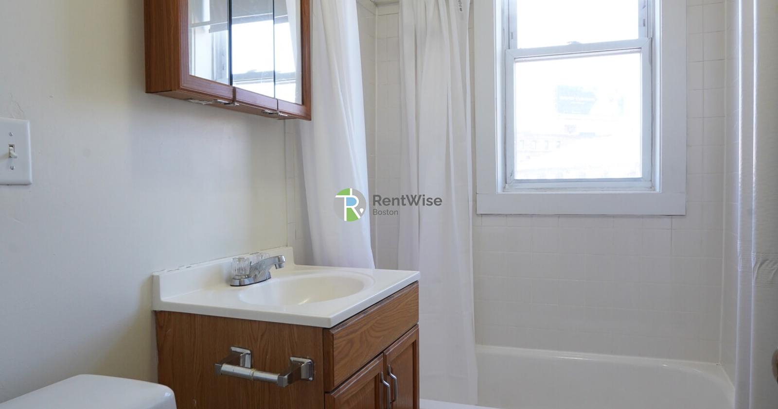 Photo of 1175 Boylston Street