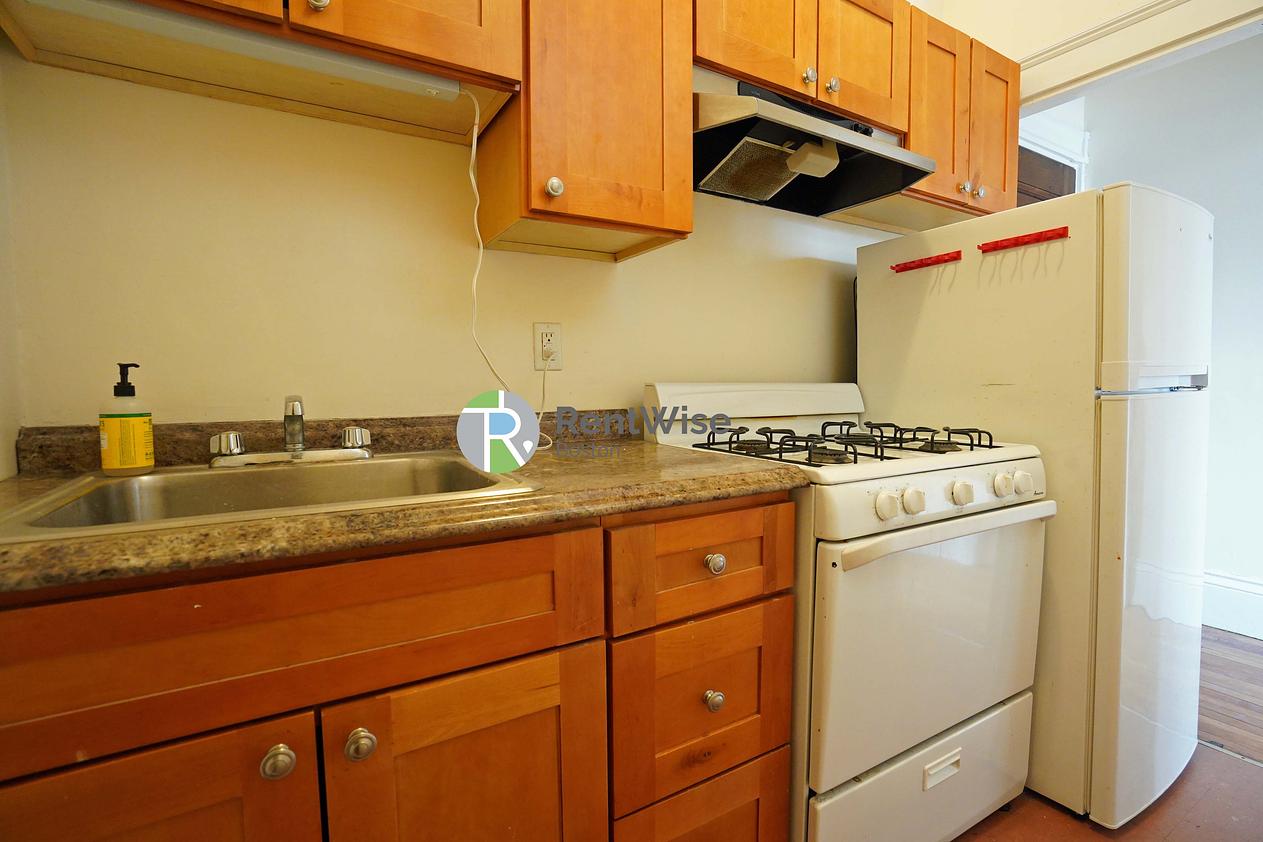 Photo of 2 Ware St
