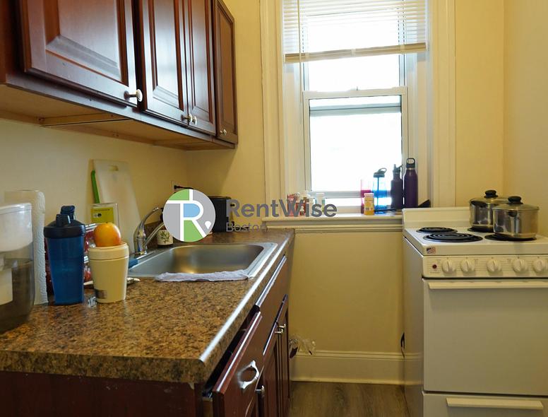 Photo of 1844 Commonwealth Avenue
