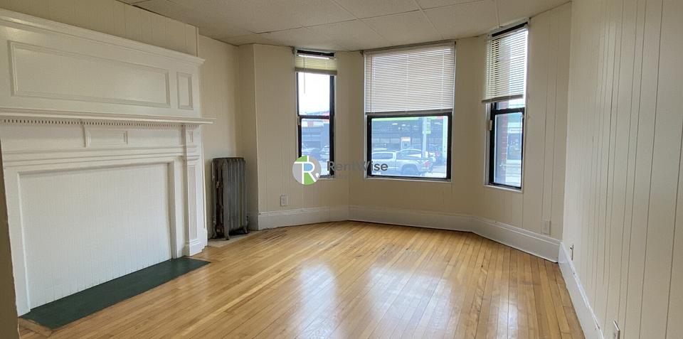 Photo of 437 Cambridge Street