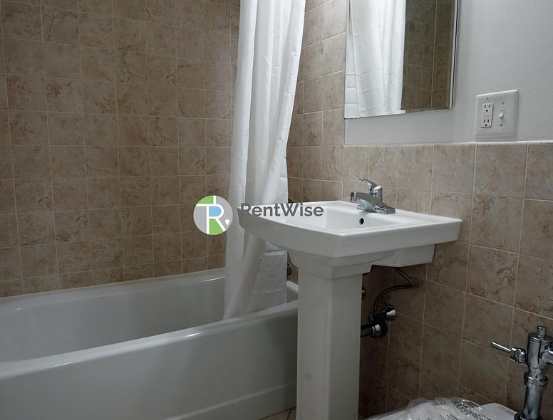Photo of 10 Camelot Court