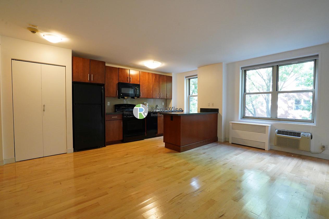Photo of 10 Camelot Court