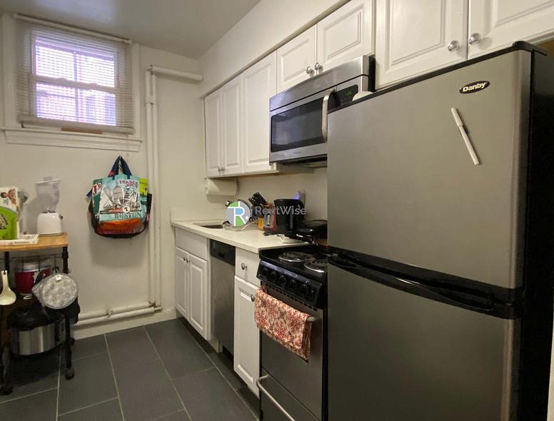 Photo of 304 Berkeley Street