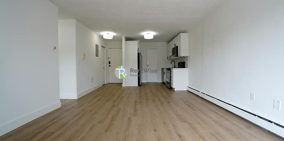Photo of 741 East 6th Street