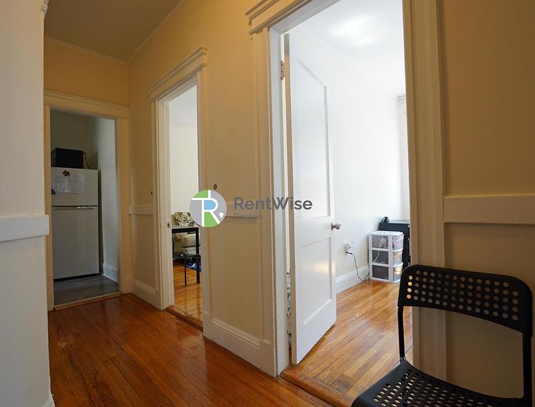 Photo of 1844 Commonwealth Avenue