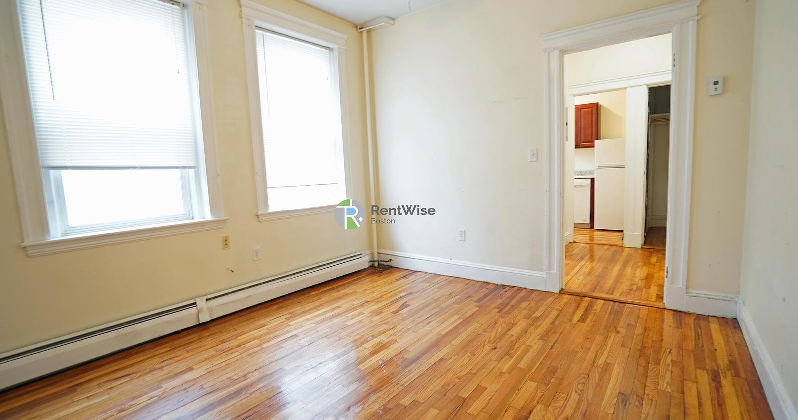 Photo of 1844 Commonwealth Avenue
