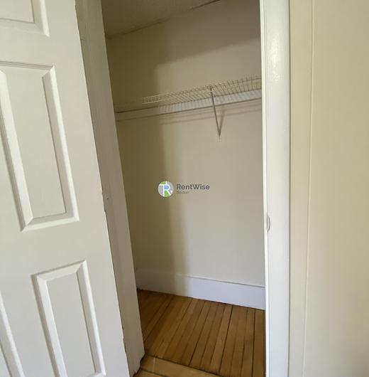 Photo of 437 Cambridge Street