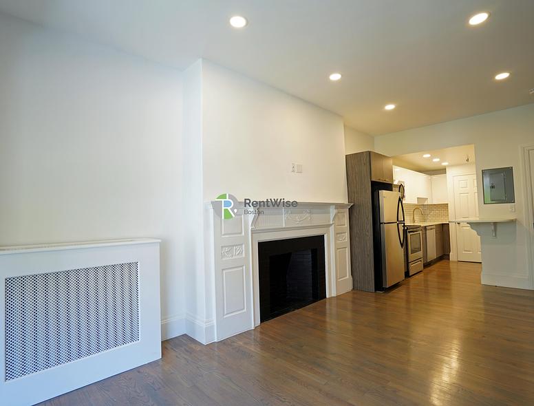 Photo of 503 Beacon Street