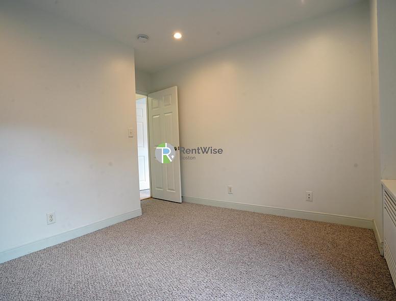 Photo of 10 Camelot Court