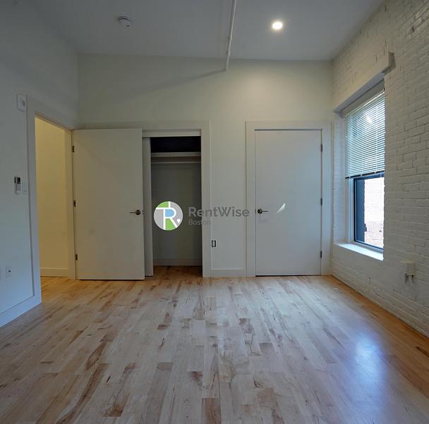Photo of 791 Tremont Street