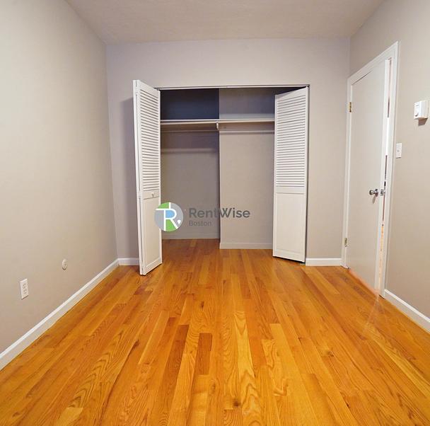 Photo of 1200 Commonwealth Ave