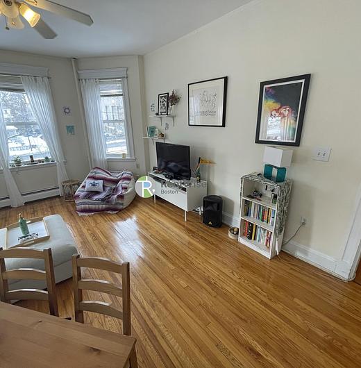 Photo of 1846 Commonwealth Avenue
