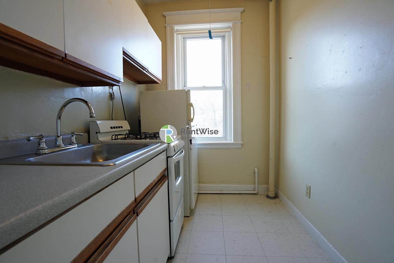 Photo of 68 Woodstock Avenue