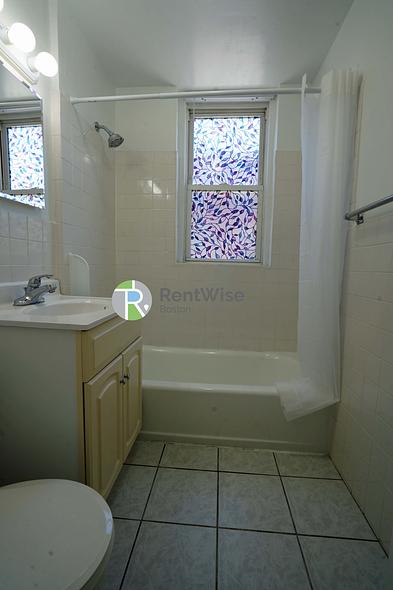 Photo of 61 Brighton Ave