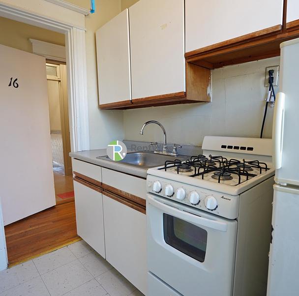 Photo of 68 Woodstock Avenue