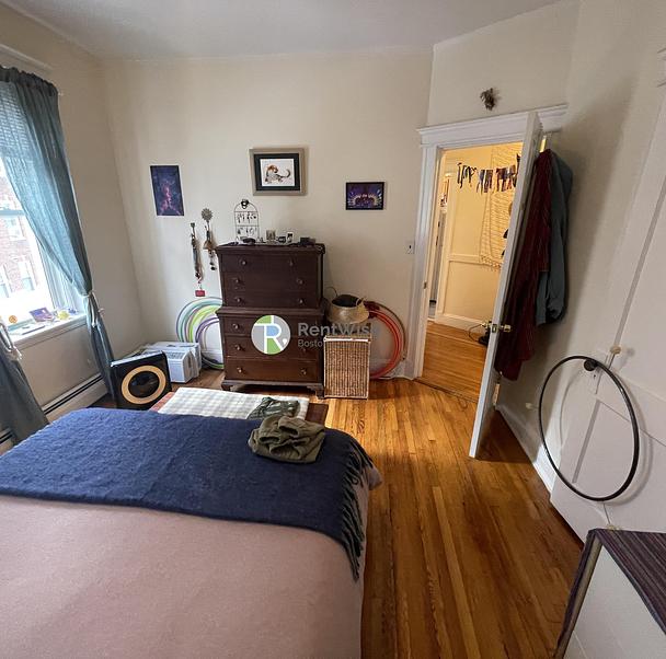 Photo of 1846 Commonwealth Avenue