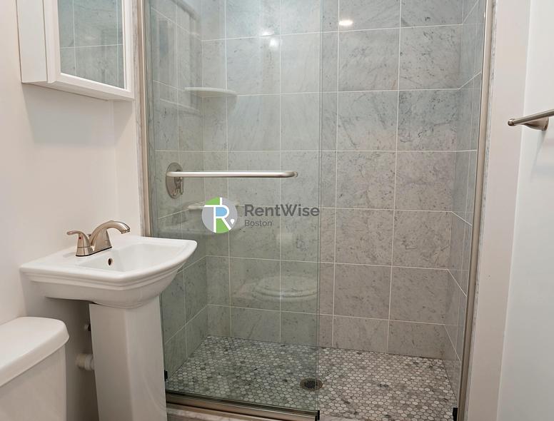 Photo of 503 Beacon Street