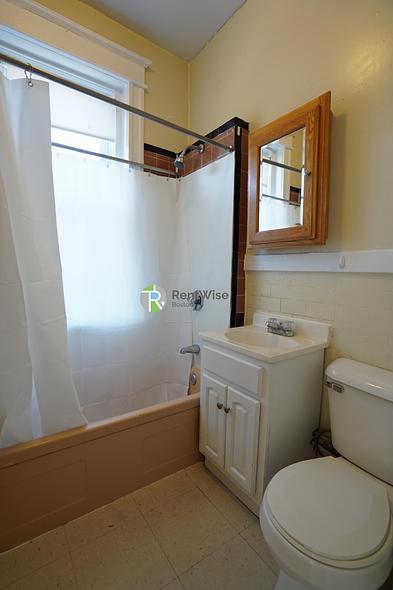 Photo of 68 Woodstock Avenue