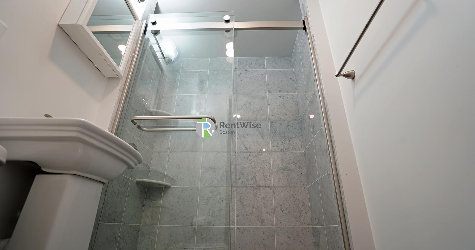 Photo of 503 Beacon Street