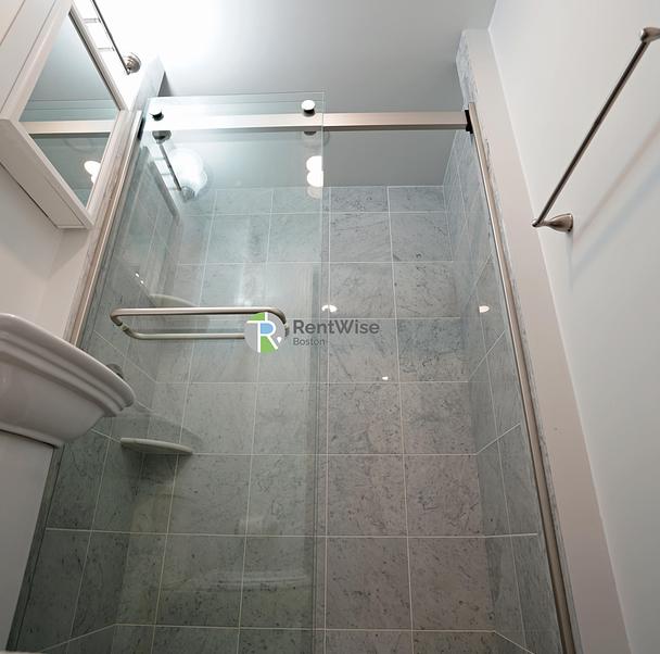 Photo of 503 Beacon Street