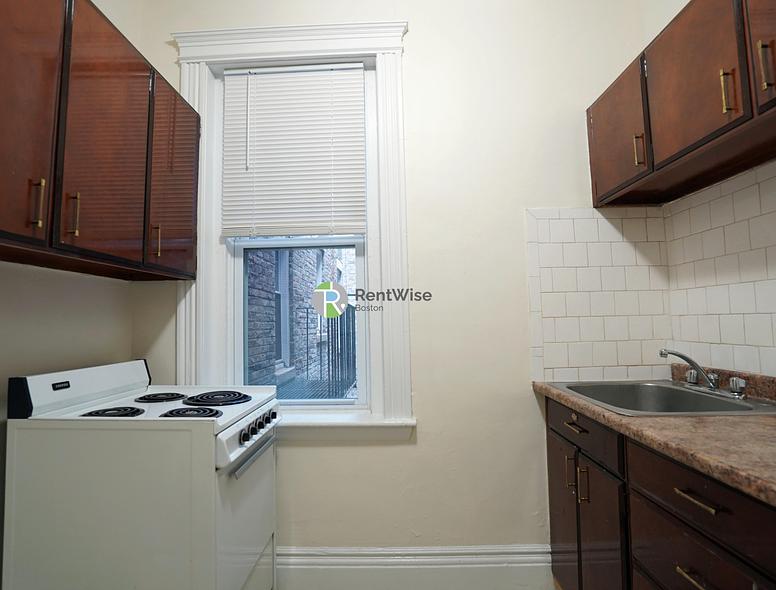 Photo of 27 Park Drive