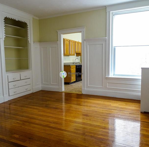 Photo of 1114 Commonwealth Avenue