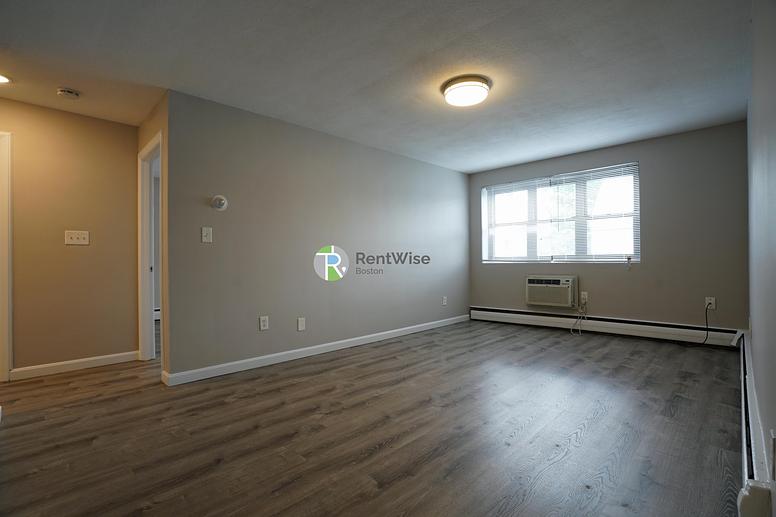 Photo of 39 Shepard St
