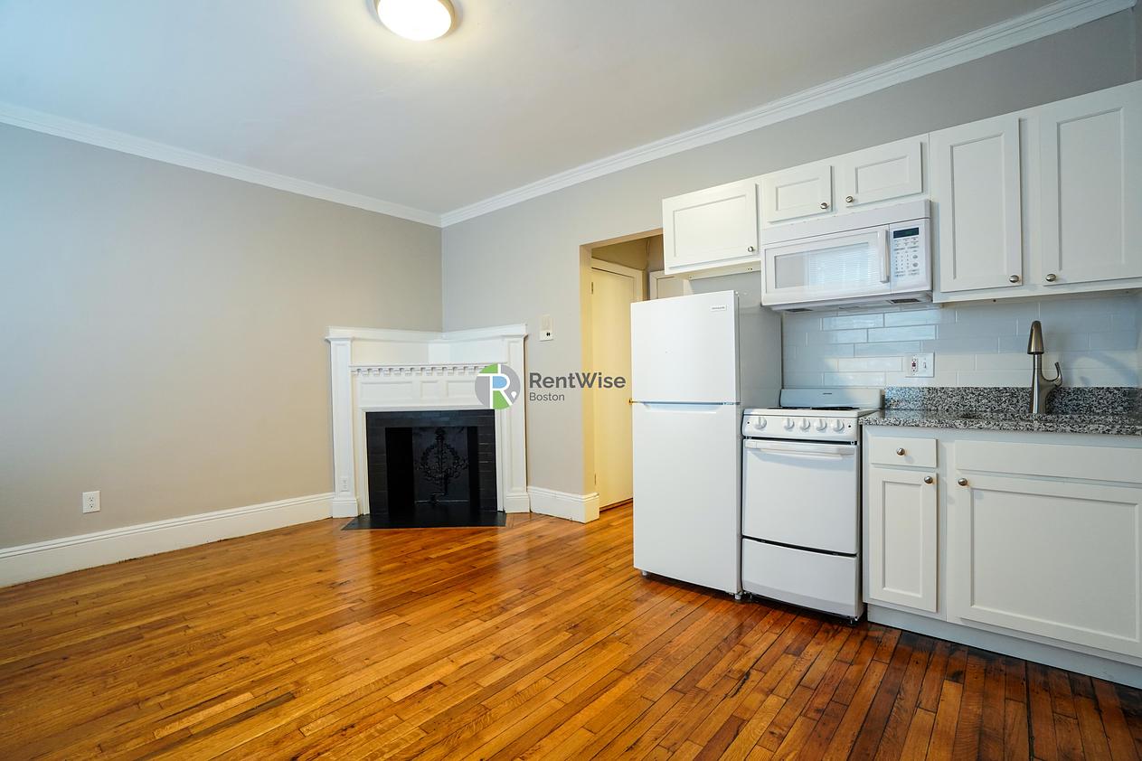 Photo of 50 Park Vale Ave