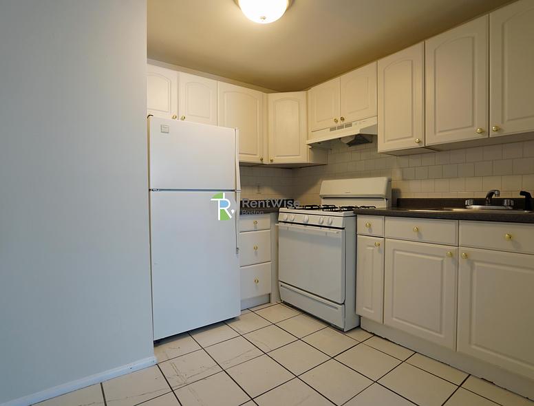 Photo of 39 Shepard St
