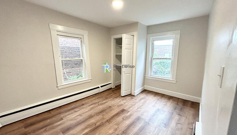 Photo of 13 Saratoga Street