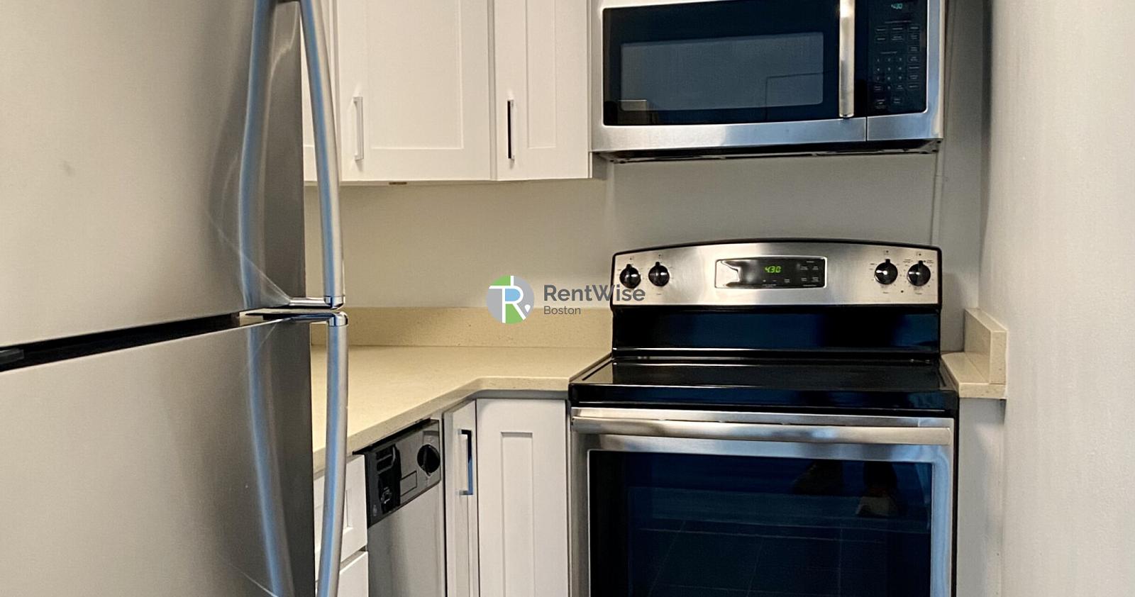 Photo of 1440 Beacon St
