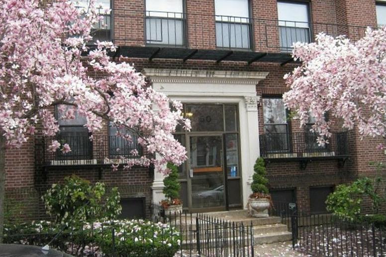 Photo of 50 Park Vale Ave