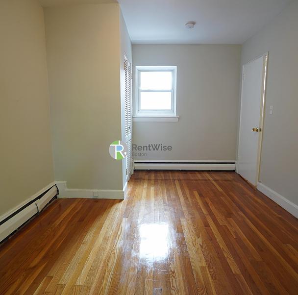 Photo of 69 Chiswick Road