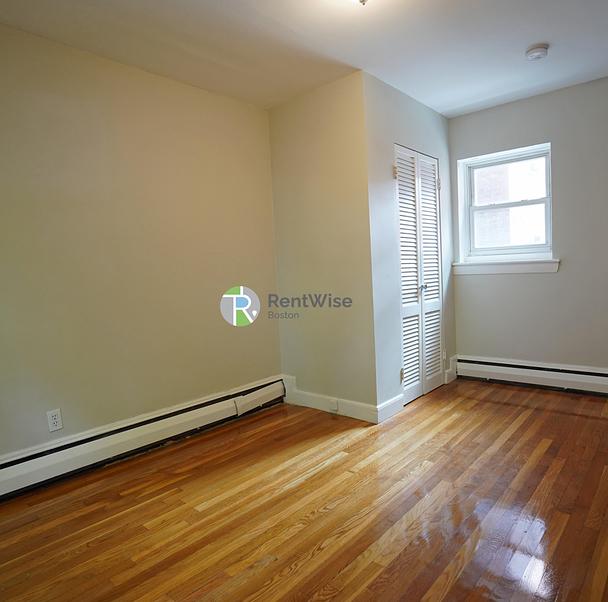 Photo of 69 Chiswick Road