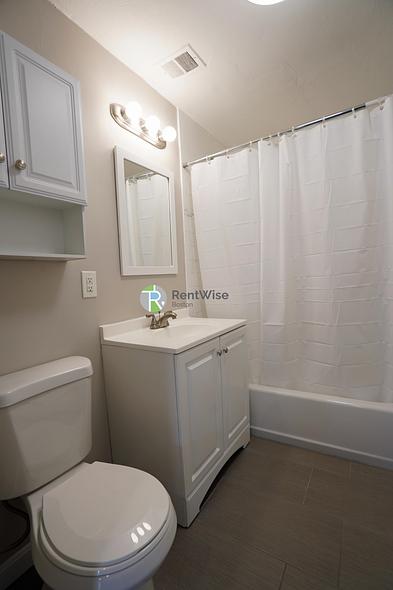 Photo of 39 Shepard St