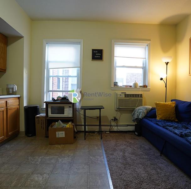 Photo of 36 South Huntington Avenue