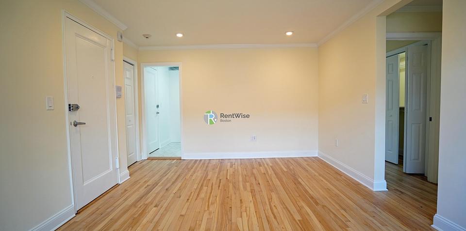 Photo of 84 Saint Paul Street