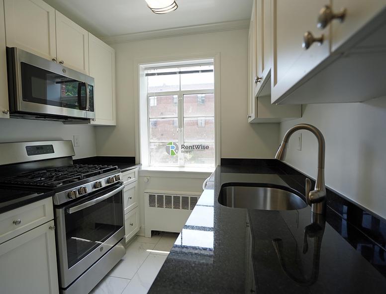Photo of 84 Saint Paul Street