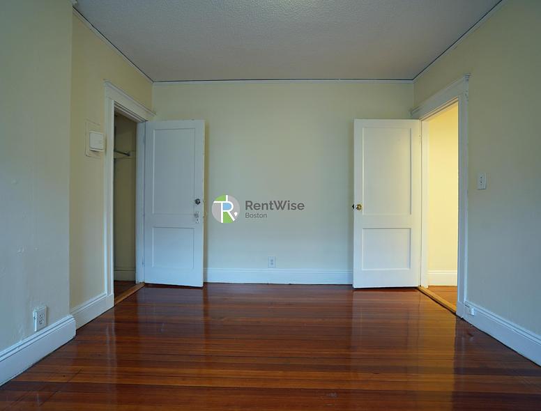 Photo of 520 Cambridge Street