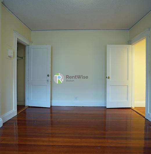 Photo of 520 Cambridge Street