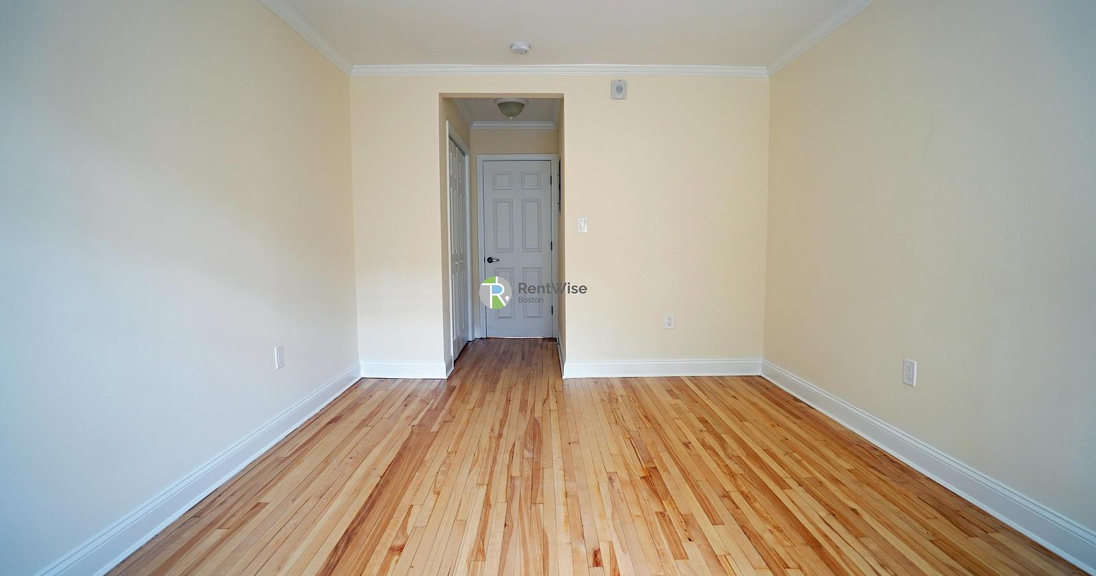 Photo of 84 Saint Paul Street
